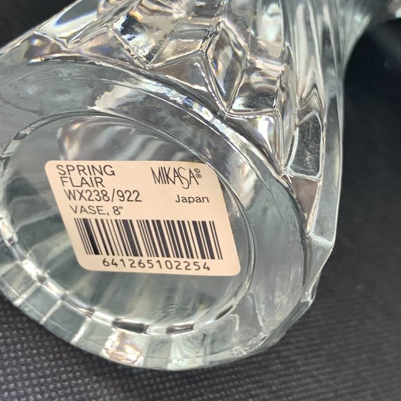 Mikasa "Spring Flair" 8" Crystal Vase - Picture 4 of 4